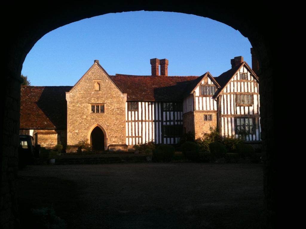 Long Crendon Manor B&B 외부 사진